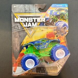 Monster Jam Alien Invasion Toy Truck - Blue & Green